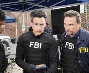 Special Agents Stuart Scola (John Boyd) and Tiffany Wallace (Katherine Renee Kane) with ASAC Jubal Valentine (Jeremy Sisto) at mobile command in FBI episode "Heroes"