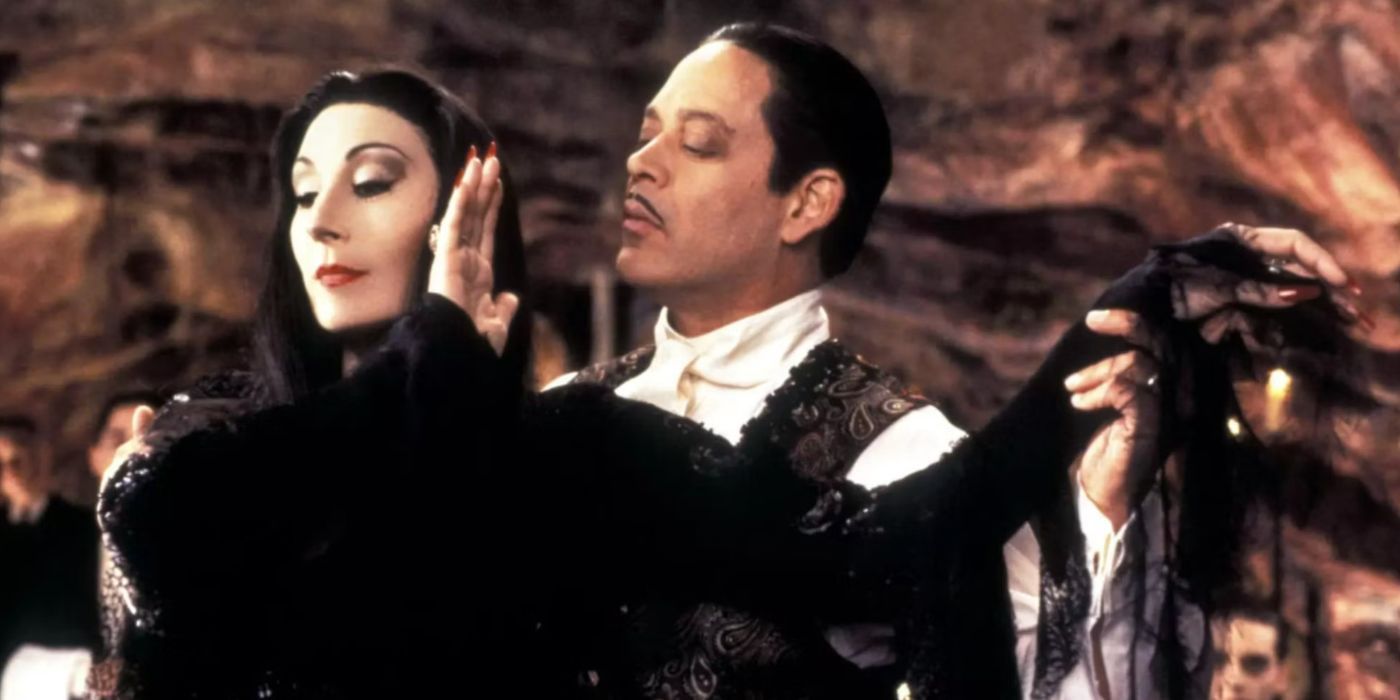 Addams Family Framed Print - Anjelica Huston & Raul Julia As Morticia & Gomez Autograph Style Display - View #12