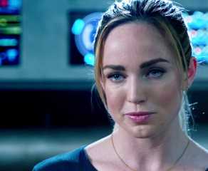 Wave Rider Arrowverse 10 Arrowverse Actors That Deserve to Return to DC
