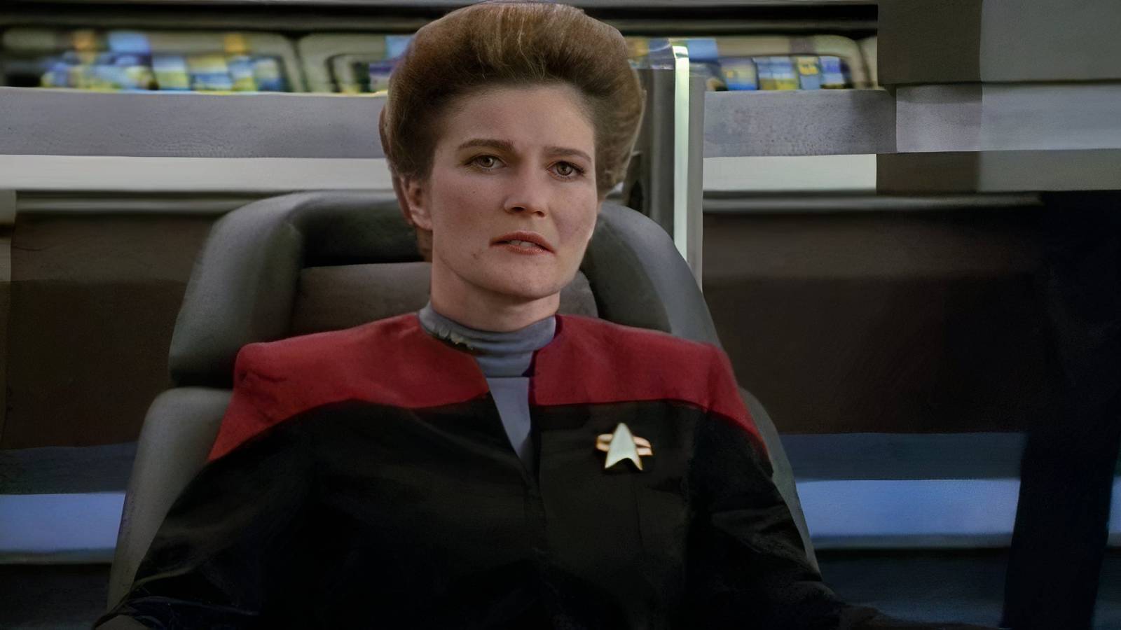 Janeway With Rife Captain Janeway Angry Star Trek: Picard Gives The Captain's