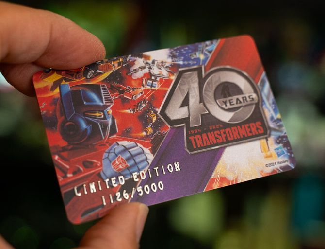 Hasbro Releases Limited-Edition Transformers Coin Set for 40th ...