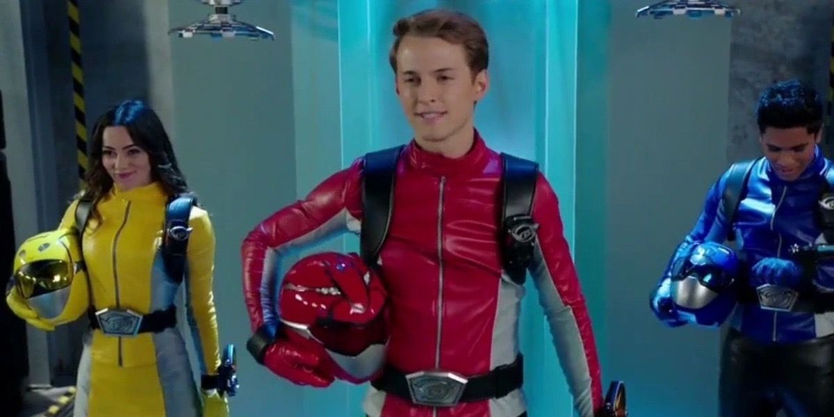 10 лучших эпизодов Power Rangers Beast Morphers в рейтинге