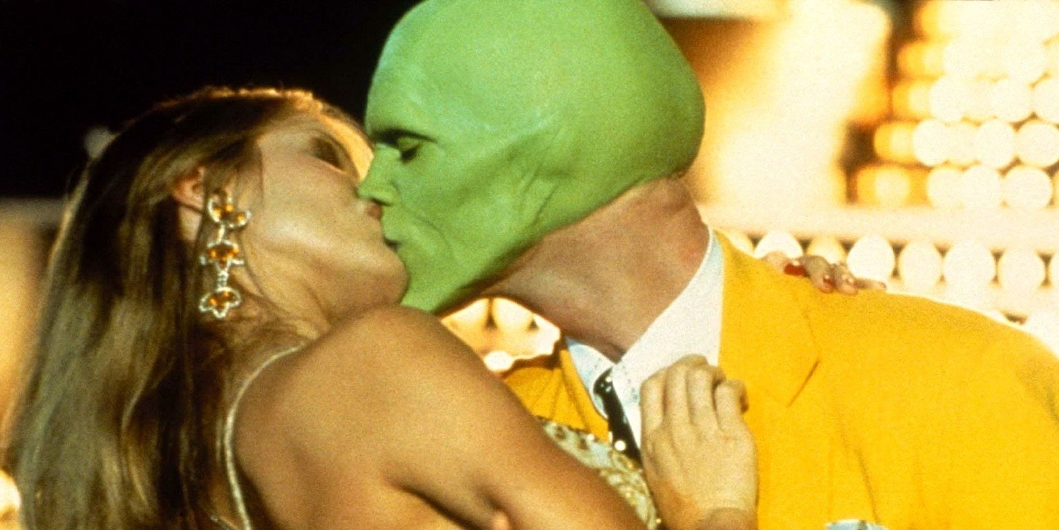 The Mask Publicity Still Of Jim Carrey Cameron Diaz