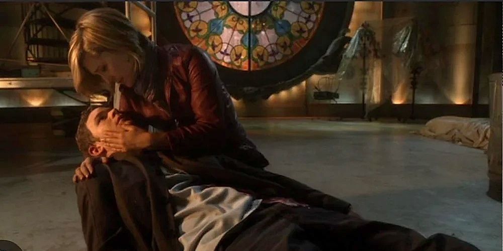 Why Aaron Ashmore’s Jimmy Olson Left Smallville
