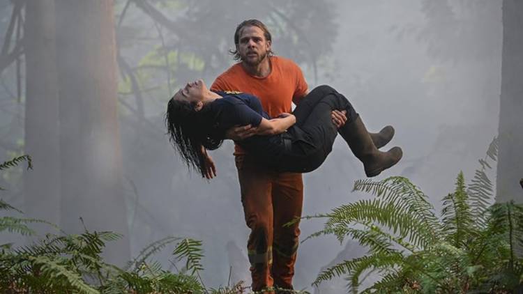 Fire Country Star Max Thieriot's Forgotten 12-Year-Old Horror Film Gets New Streaming Home