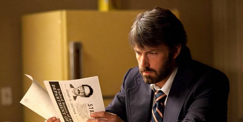 Ben Affleck as Tony Mendez reading in Argo