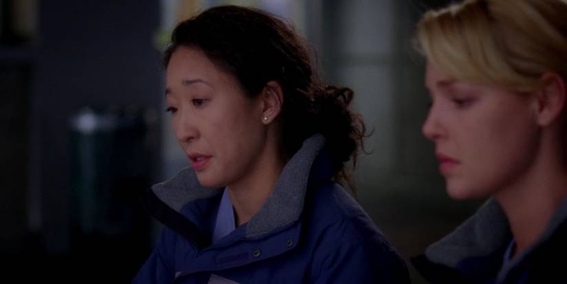 Cristina Yang trying to convinceIzzie Stevens to fight her cancer in Grey's Anatomy.