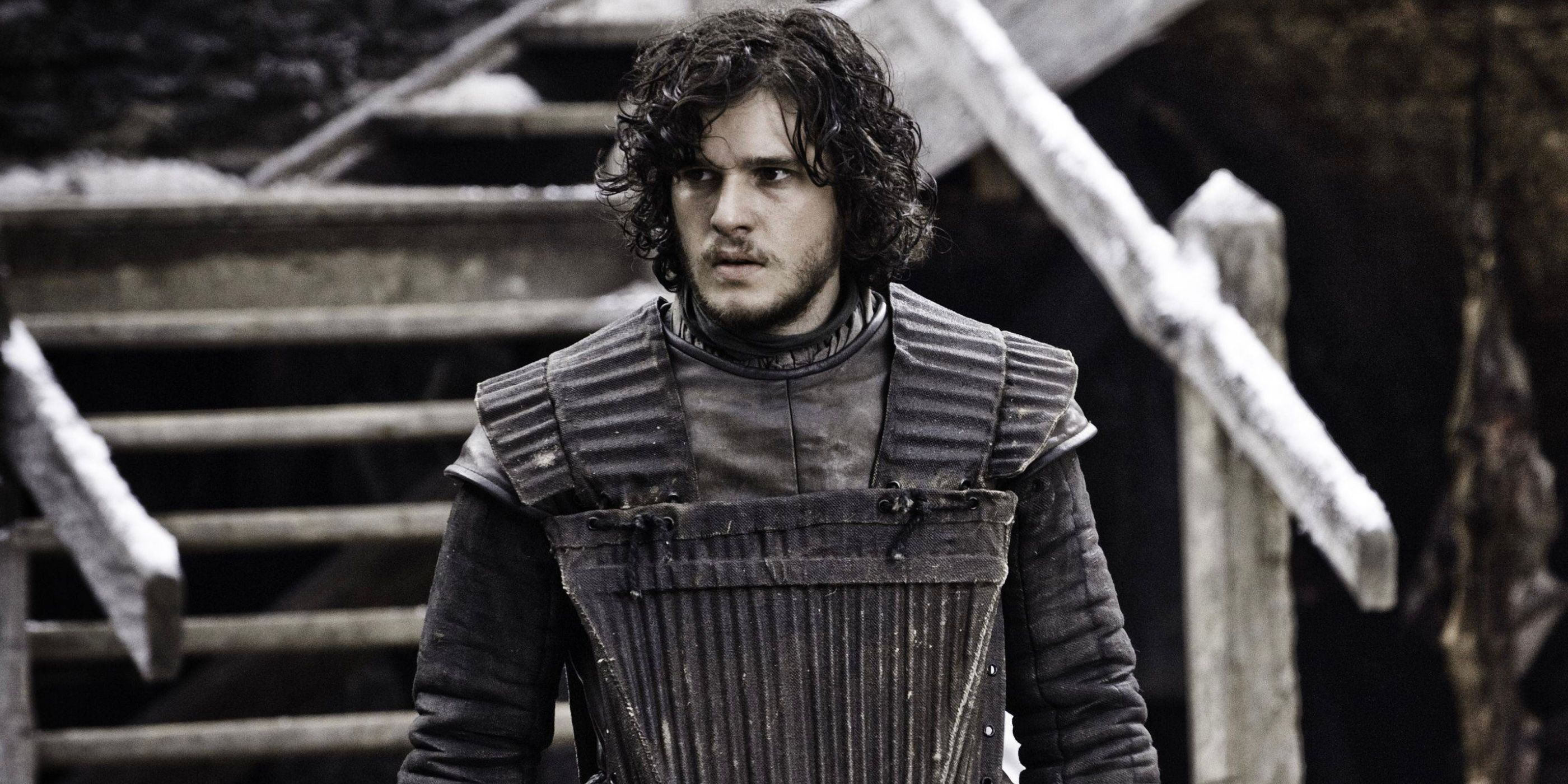 How Old Is Jon Snow in the Books, & How Old Was Kit Harington in Game
