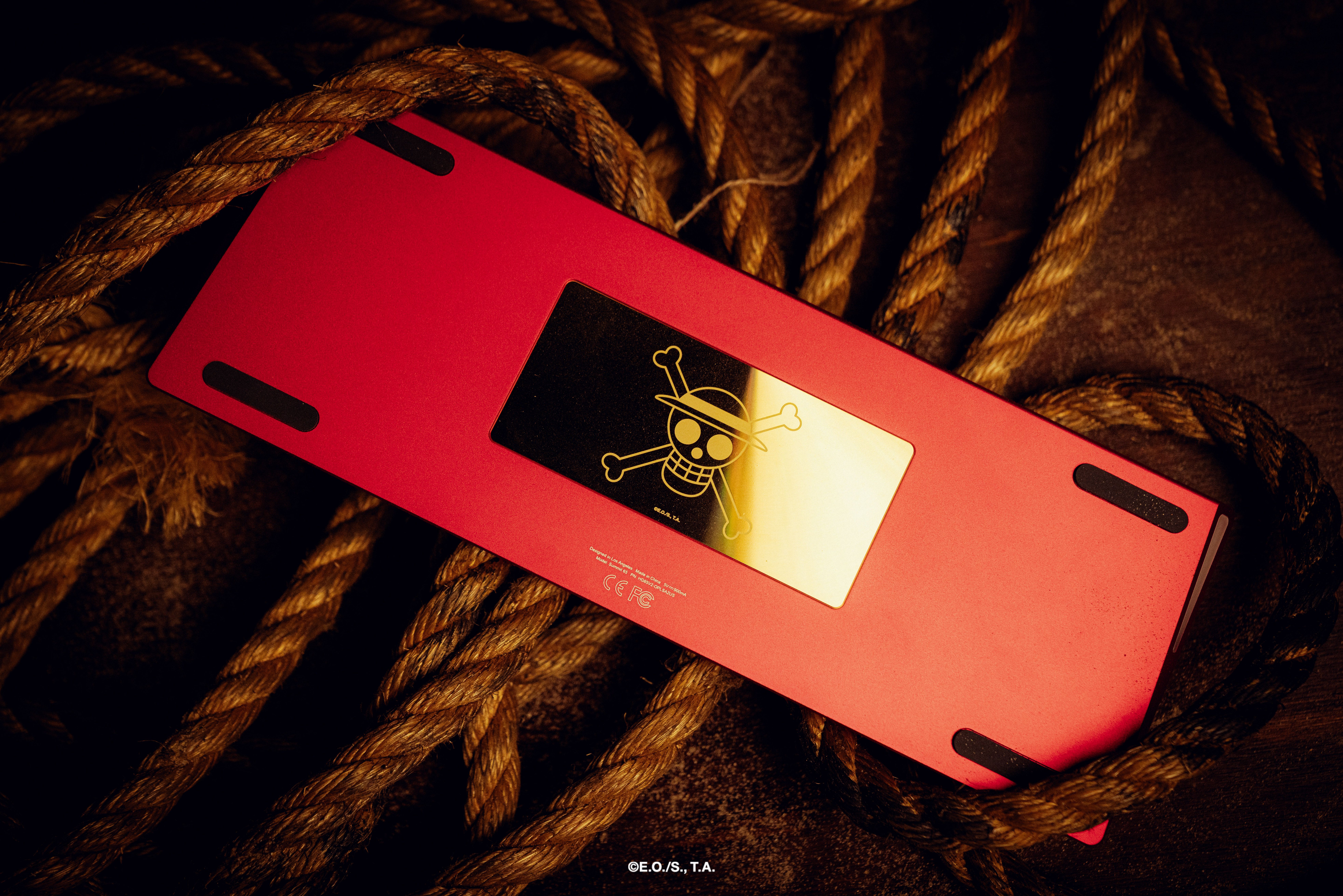 【ONEPIECEコラボ】STRONG WORLD キーボード スリムデザイン Higround-x-One-Piece-Luffy-