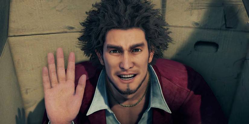 Ichiban popping out of the box in Yakuza Like A Dragon