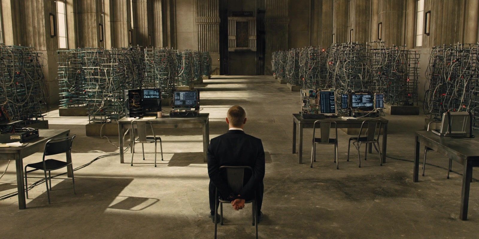 Skyfall & Spectre Director Sam Mendes Addresses Potential Return to 007 ...