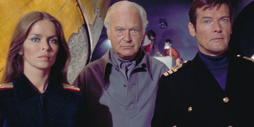 Stromberg gives Bond and Anya a tour in The Spy Who Loved Me
