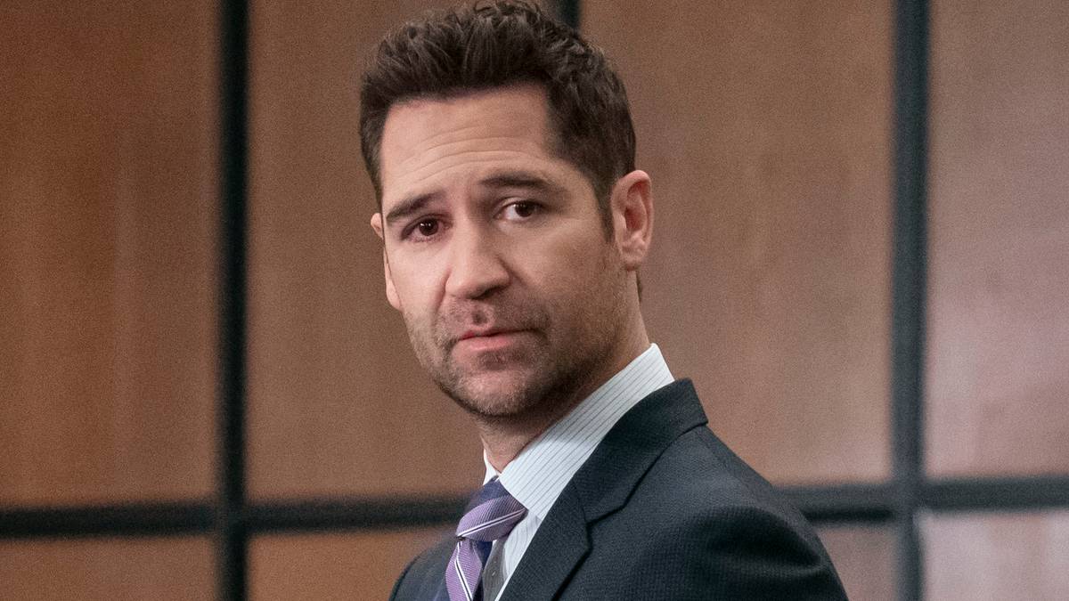 Mickey Haller, played by Manuel Garcia-Rulfo, looks to his left in The Lincoln Lawyer Season 3