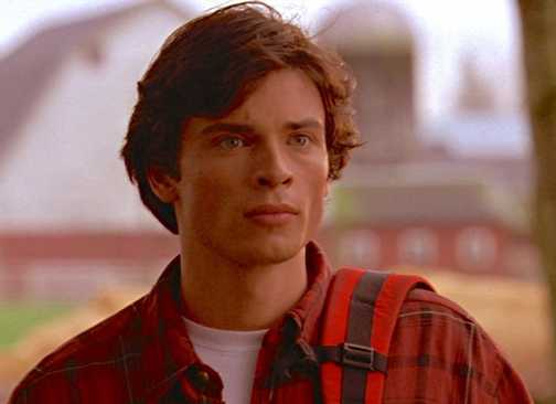 How Old Was Tom Welling in Smallville? Every Major Character and Their