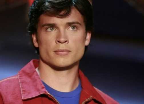 How Old Was Tom Welling in Smallville? Every Major Character and Their