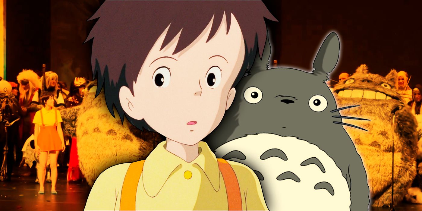 Totoro and Satsuki from My Neighbor Totoro appear at the World Cosplay Championship