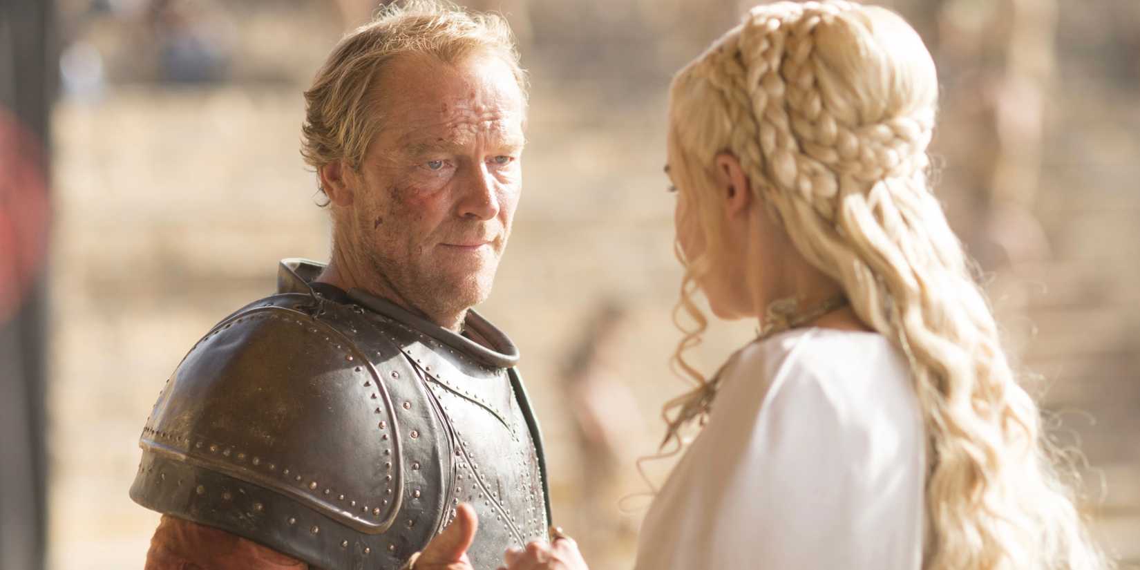 Jorah Mormont holding out his hand to Daenerys Targaryen on Game of Thrones