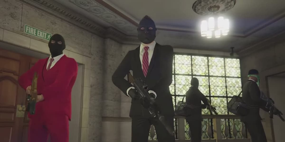 Jogadores de GTA Online com máscaras pretas no Pacific Standard Heist 