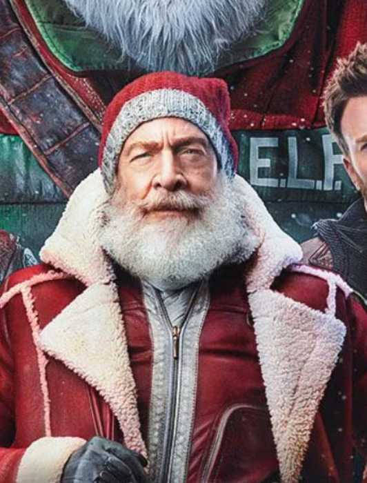 Red One Ending 'So Many Times I Laughed': Dwayne Johnson Explains How Chris Evans Made ...