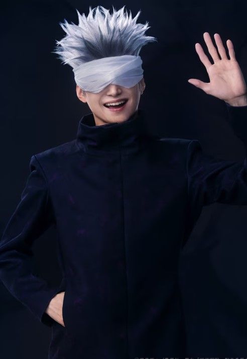 Jujutsu Kaisen's New Photo Release Reveals Cast in Full Costume for ...