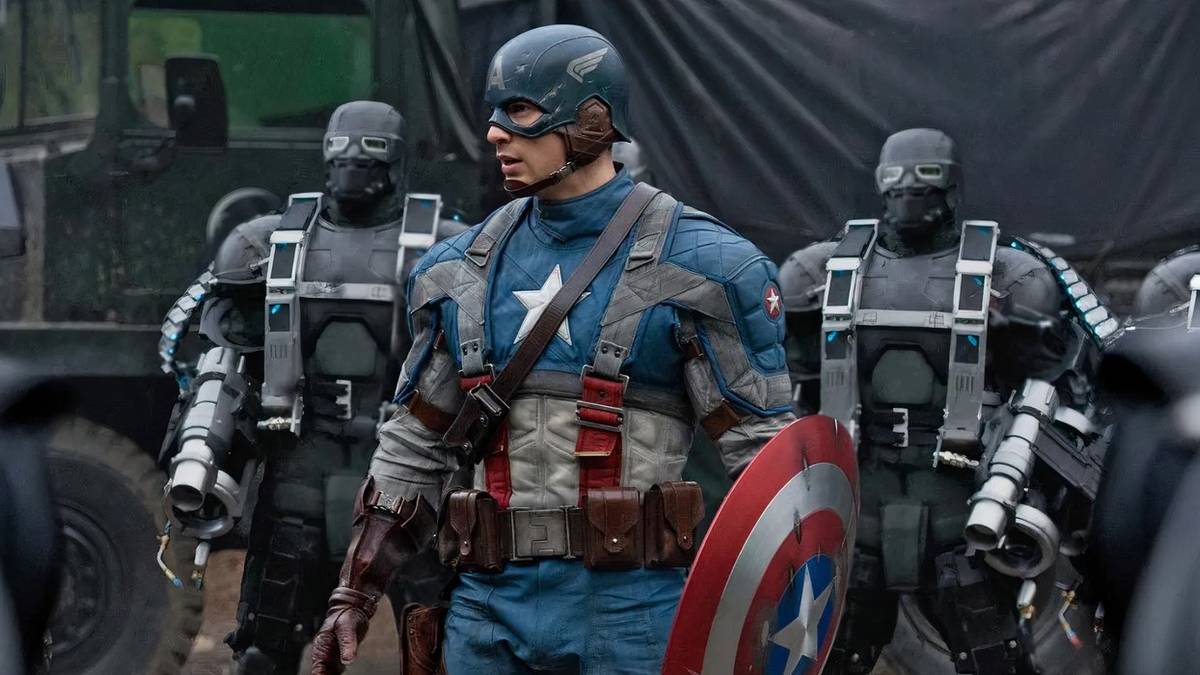 Chris Evans as Captain America about to take down some enemies in world war 2.