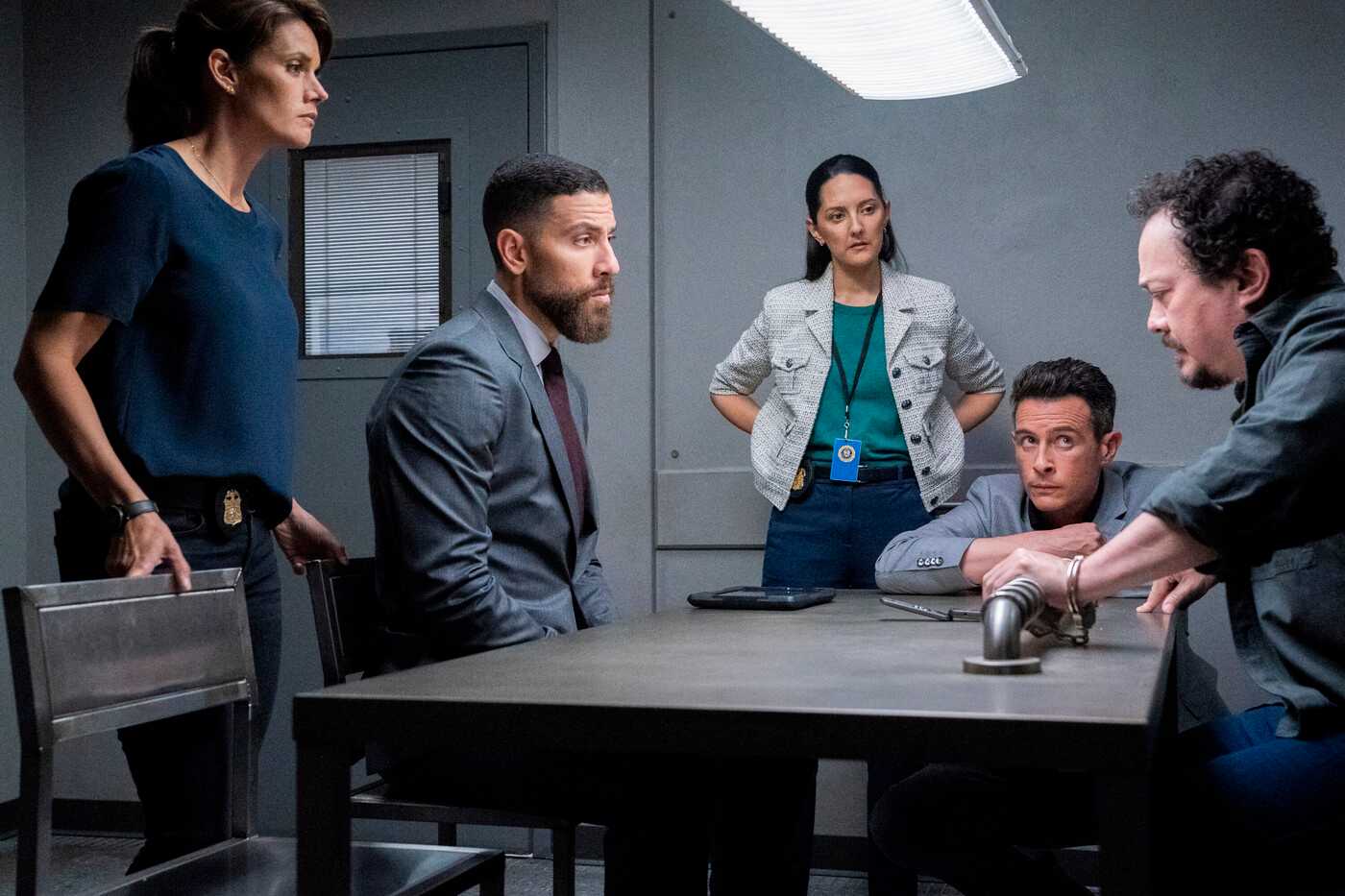 Fbi Interview Setting FBI Season 7 Shockingly Loses Another Series Regular