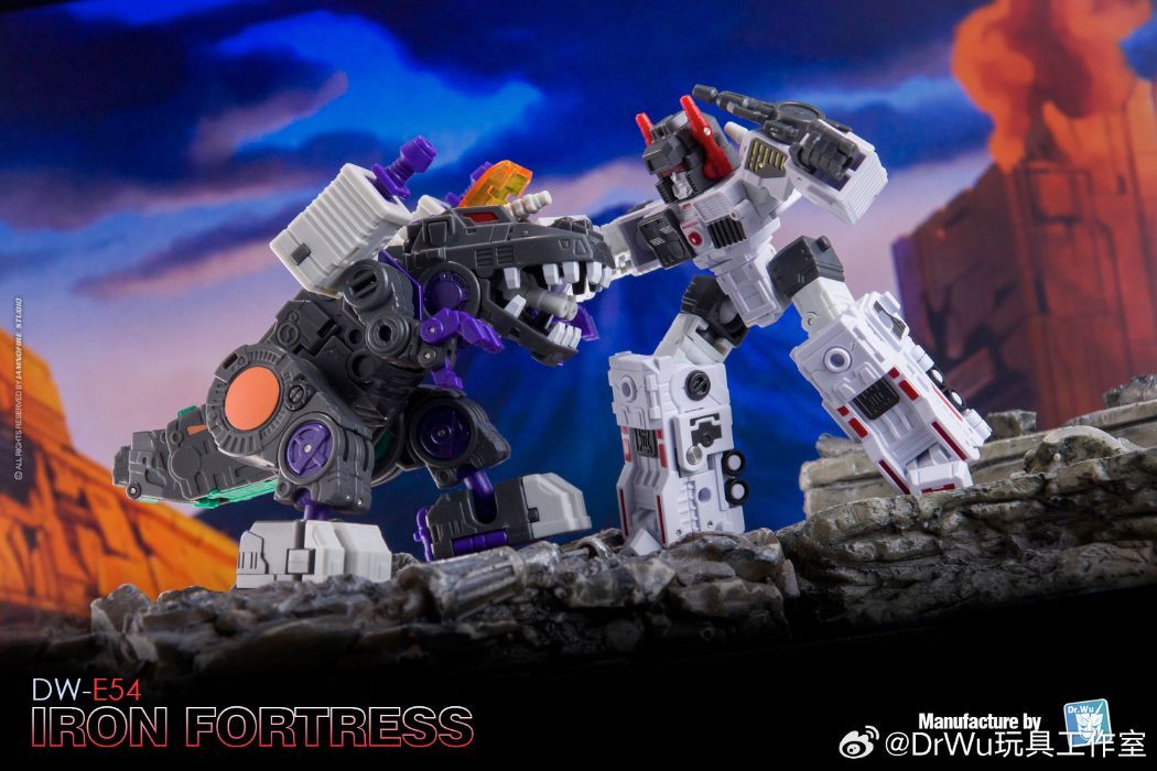 A Classic G1 Transformers Action Figure Gets Modern Recreation in New ...