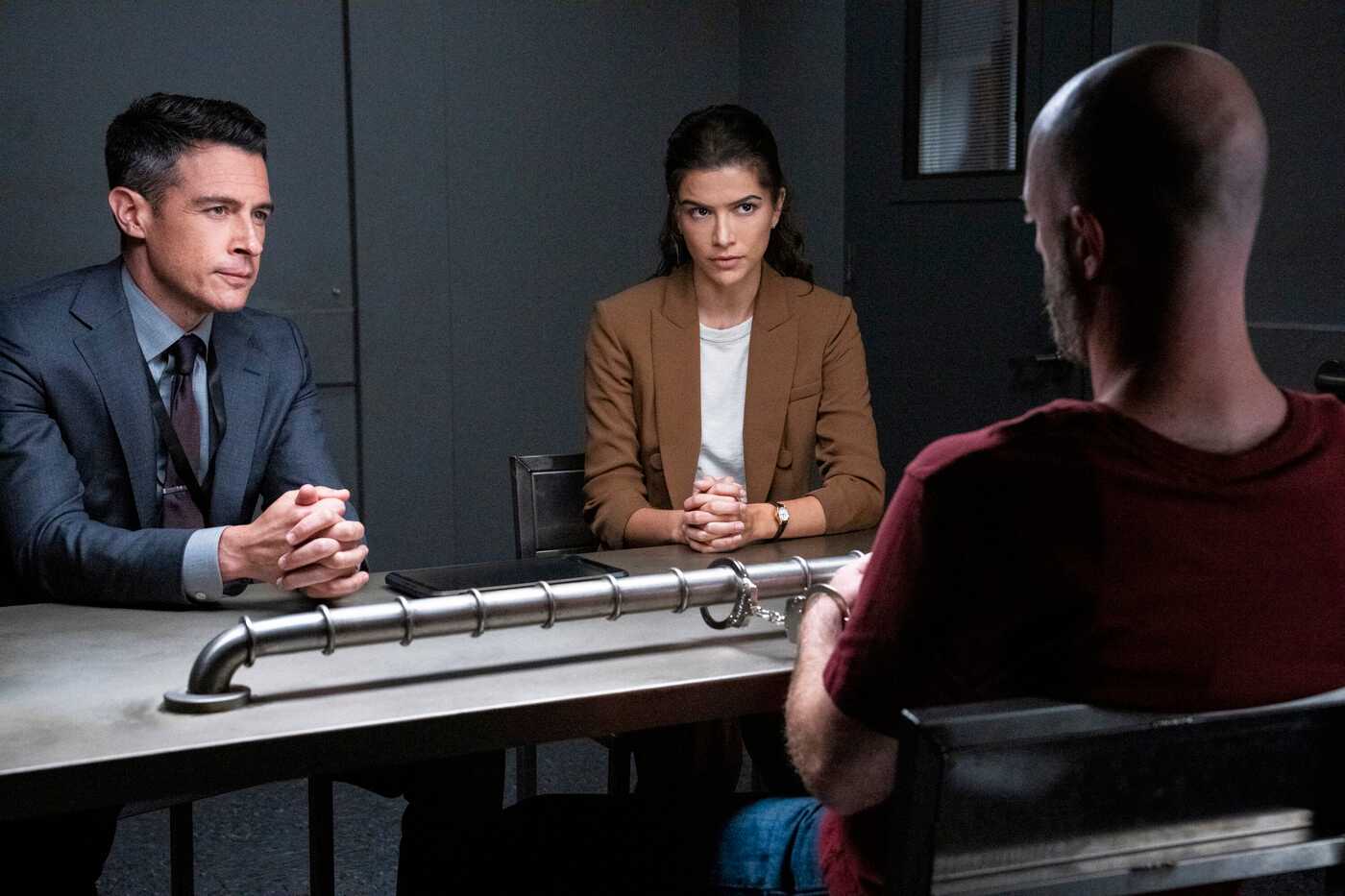 Fbi Interview Table Setting FBI Season 7, Episode 5 Review: An Episode That Follows Law & Order