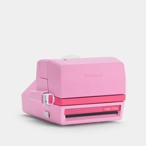 Hello Kitty ポラロイドカメラ ピンク　ジャンク品 ポラロイドの最新コラボはキティと。しかもアーカイブモデルがベース