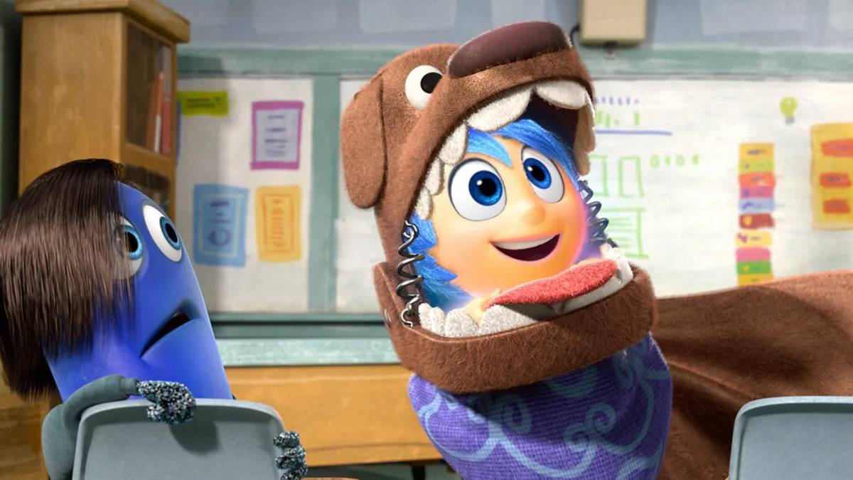 Inside Out Spinoff Trailer Takes Pixar Fans Into Riley's Dreams