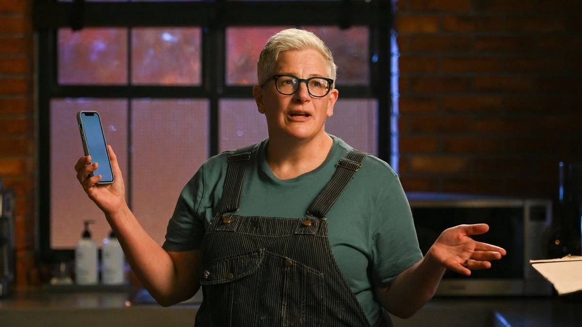 Tracker's New Velma Replacement Is Back in Season 4
