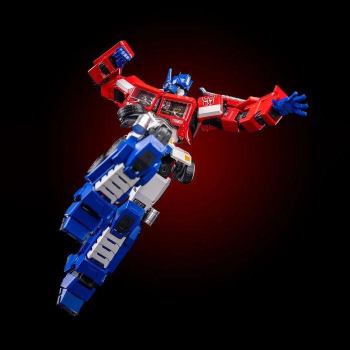 Classic Transformers Gets a New Look With Stylized Reveal of G1
