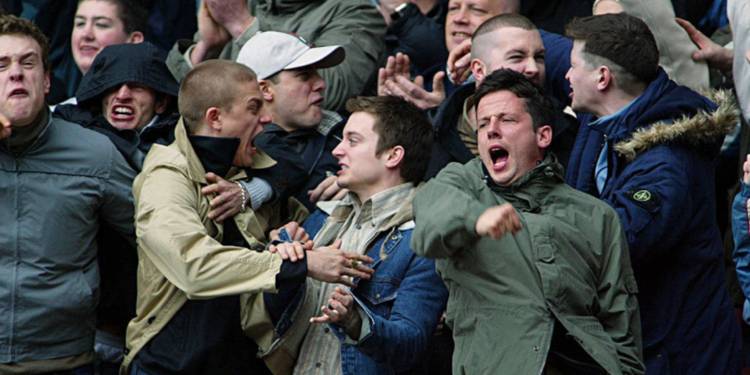 Number One Hooligans Hooligans De La Calle Verde Green Street 3: Never Back Down Stream