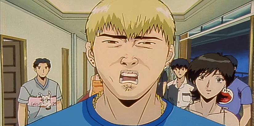 Mr. Onizuka in the hallway in Great Teacher Onizuka.