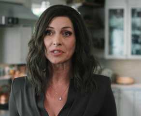 Sarah Atwood (Dawn Olivieri) argues with Jamie Dutton (Wes Bentley) on Yellowstone Season 5 Episode 11.