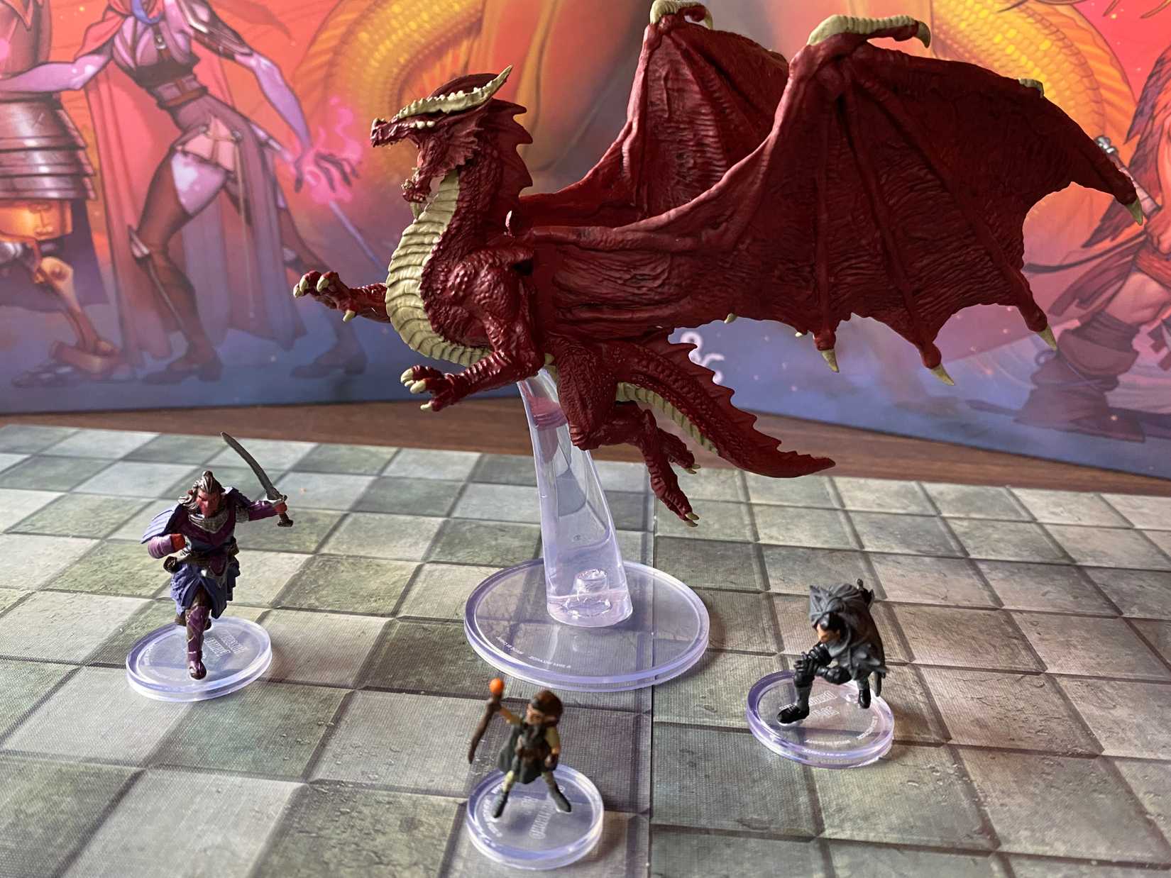 WizKids D&D: Icons of the Realms Return of the Dragons Booster Brick ...