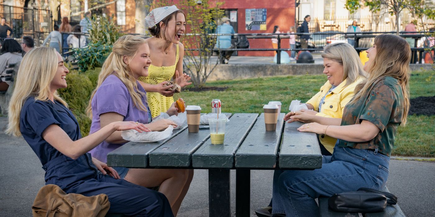 Amy Schumer's Critically Panned New Comedy Becomes Huge Hit on Streaming