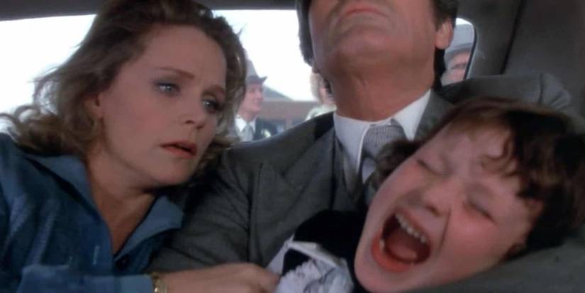 Even If You Hate Horror, These 10/10 Horror Movies Are Mandatory ...