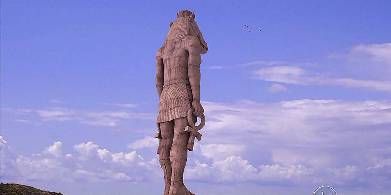 10 Weirdest Pieces of Island Lore in Lost