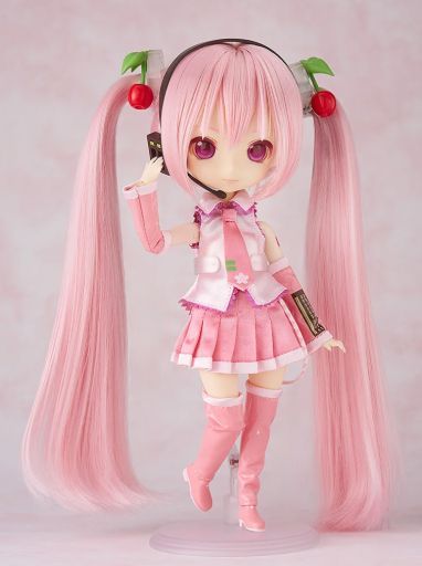 Hatsune Miku Goes Pink for Spring 2025 With New Sakura Doll Release