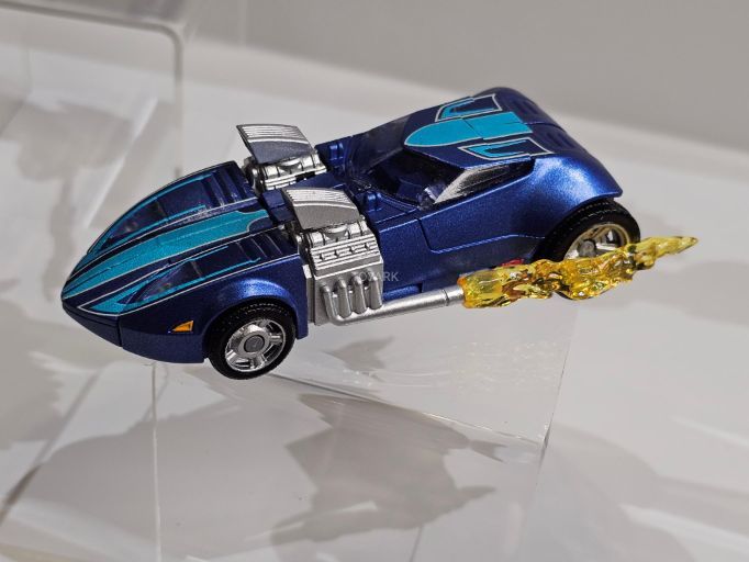 Transformers Brings the Heat With First-Look Reveal at Official