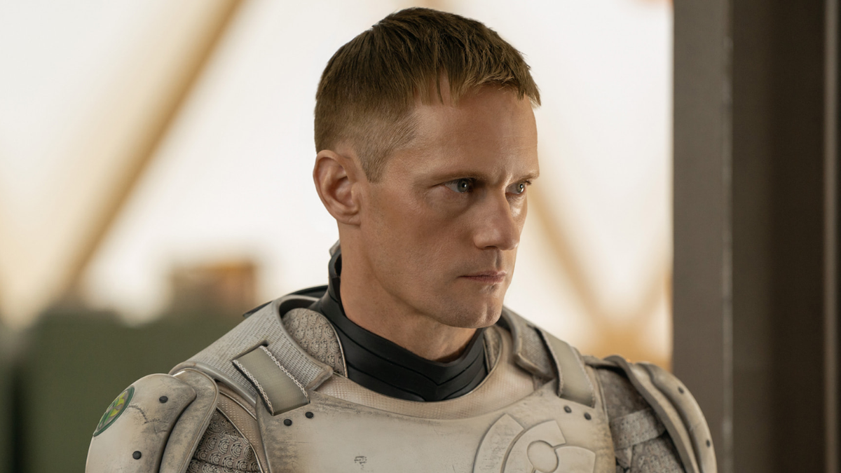 Apple TV's 10-Episode Cyberpunk Show Based on a Bestselling Book Is Peak Sci-Fi