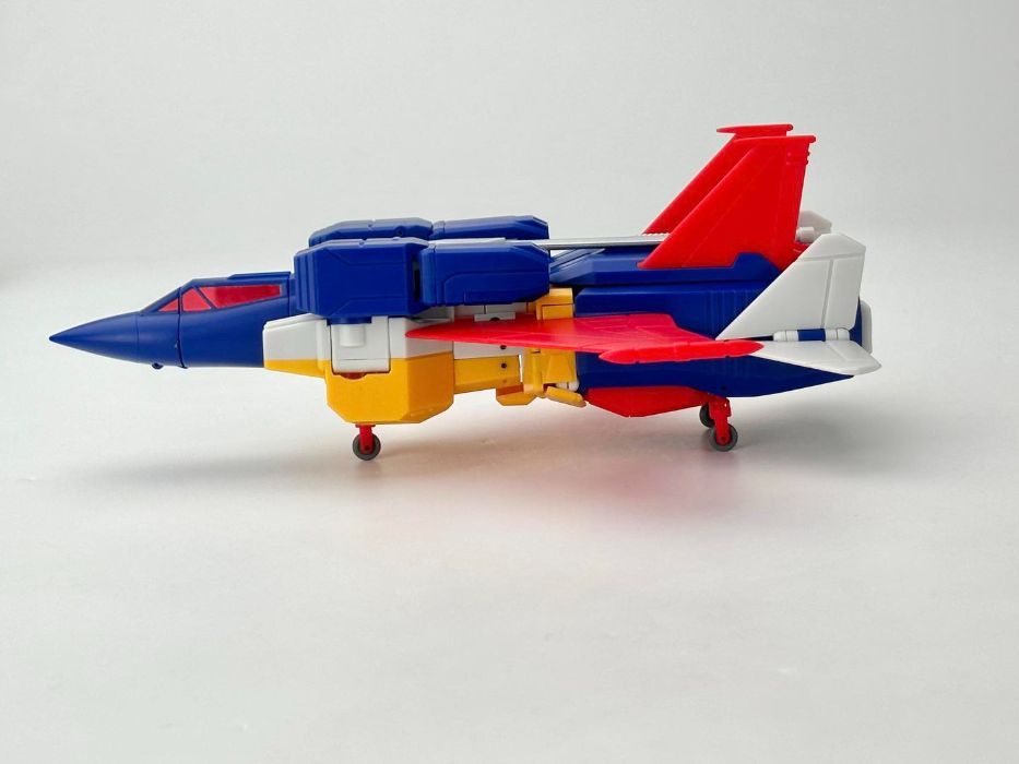 An Anime-Exclusive Transformers Autobot Gets New Prototype Reveal After ...