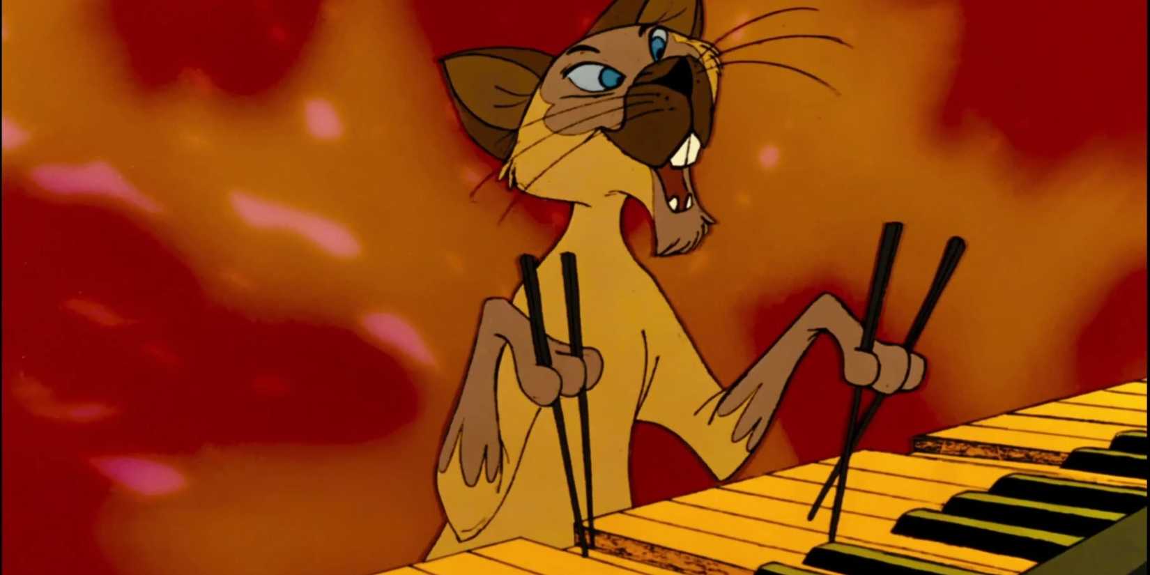 Shun Gon alleycat in The Aristocats