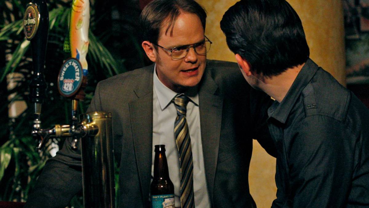 the producers need to apologize rn to #zachwoods #theoffice #gabe  #gabelewis #sabre #greenscreen, image size:1200x675
