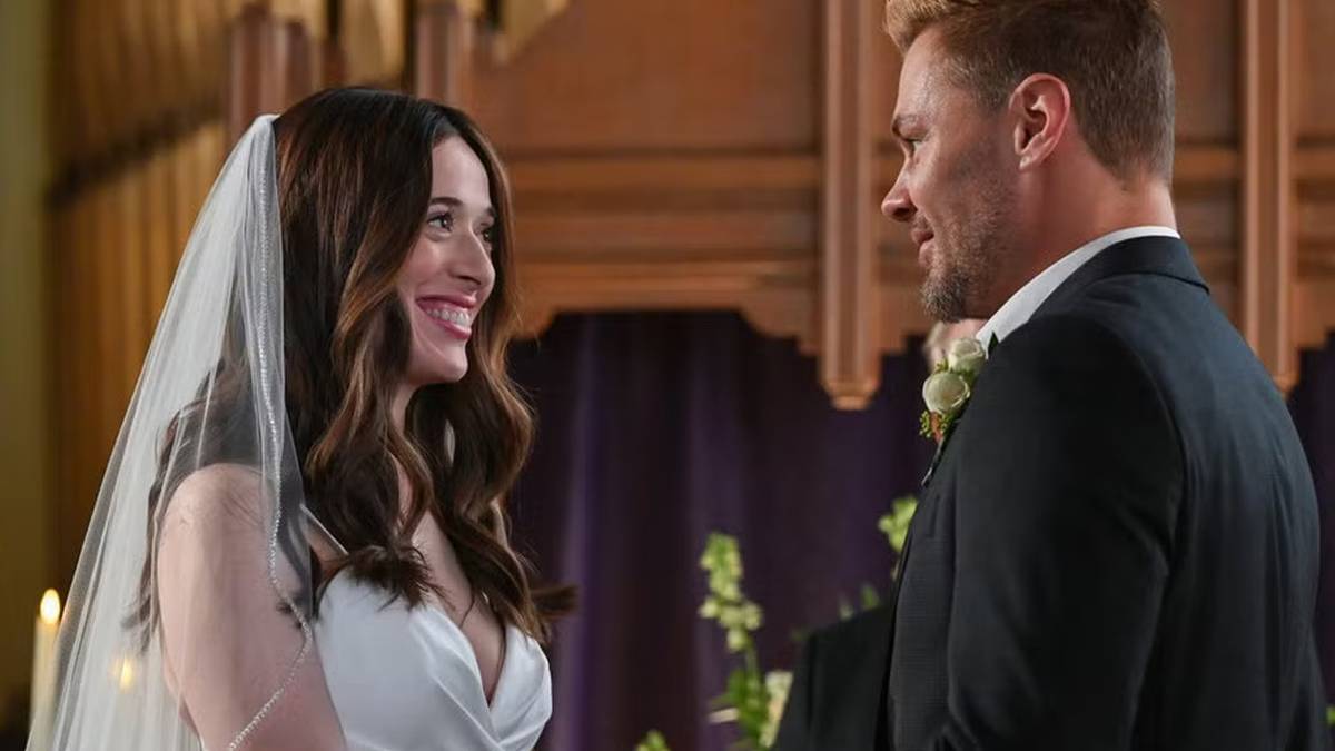 Big (Red) Love: A Celebration of Cornellian Couples - Cornellians | Cornell  University, image size:1200x675