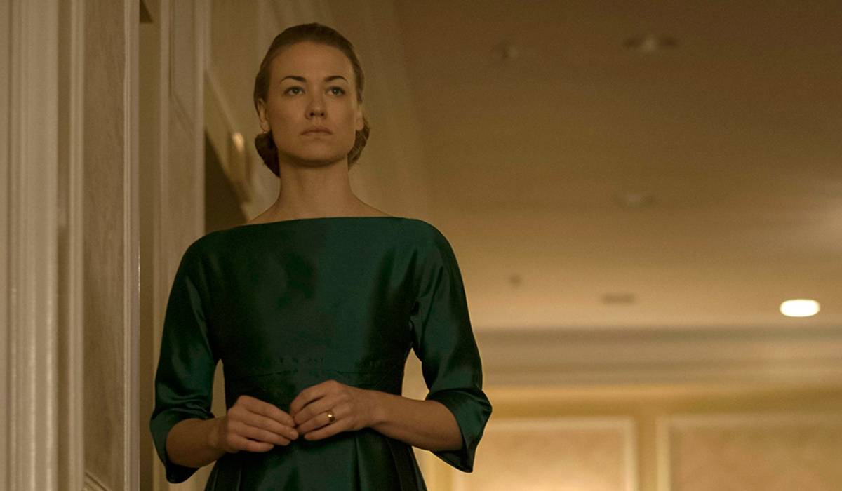 The Handmaid's Tale Serena Scene in Season 6 Secretly Referenced The First Episode (& Offred's Own Words)