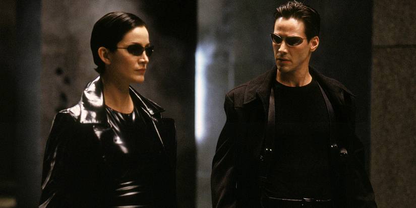 Carrie-Anne Moss as Trinity and Keanu Reeves as Neo in The Matrix 1999
