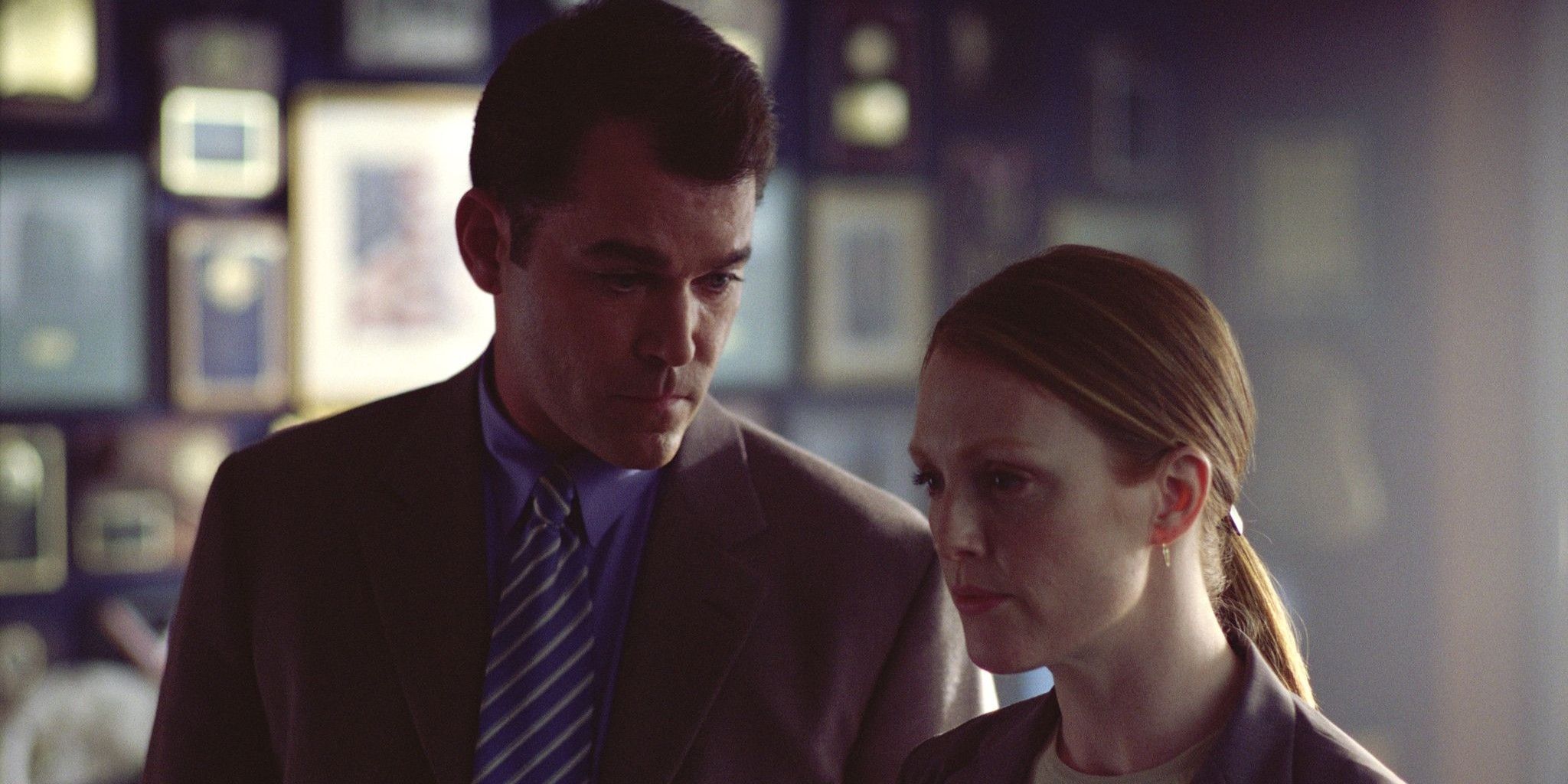 Clarice Starling speaks to Paul Krendler in Hannibal (2001)