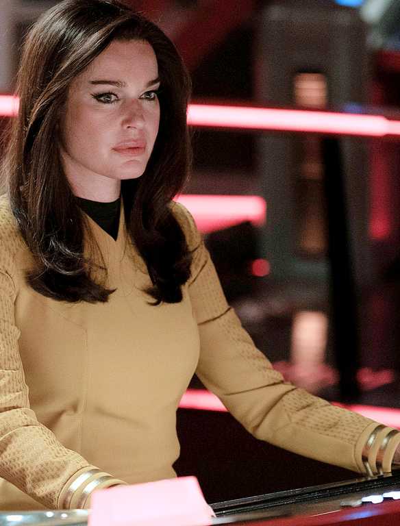 Star Trek Os Riley Star Trek: Strange New Worlds Showrunners Reveal The Preparation Behind ...